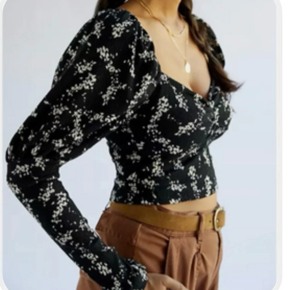 Anthropologie black floral Sweetheart Top Puff Sleeve smocked Blouse Black  XL